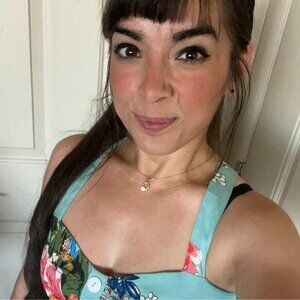 Meet your Posher, Suzie